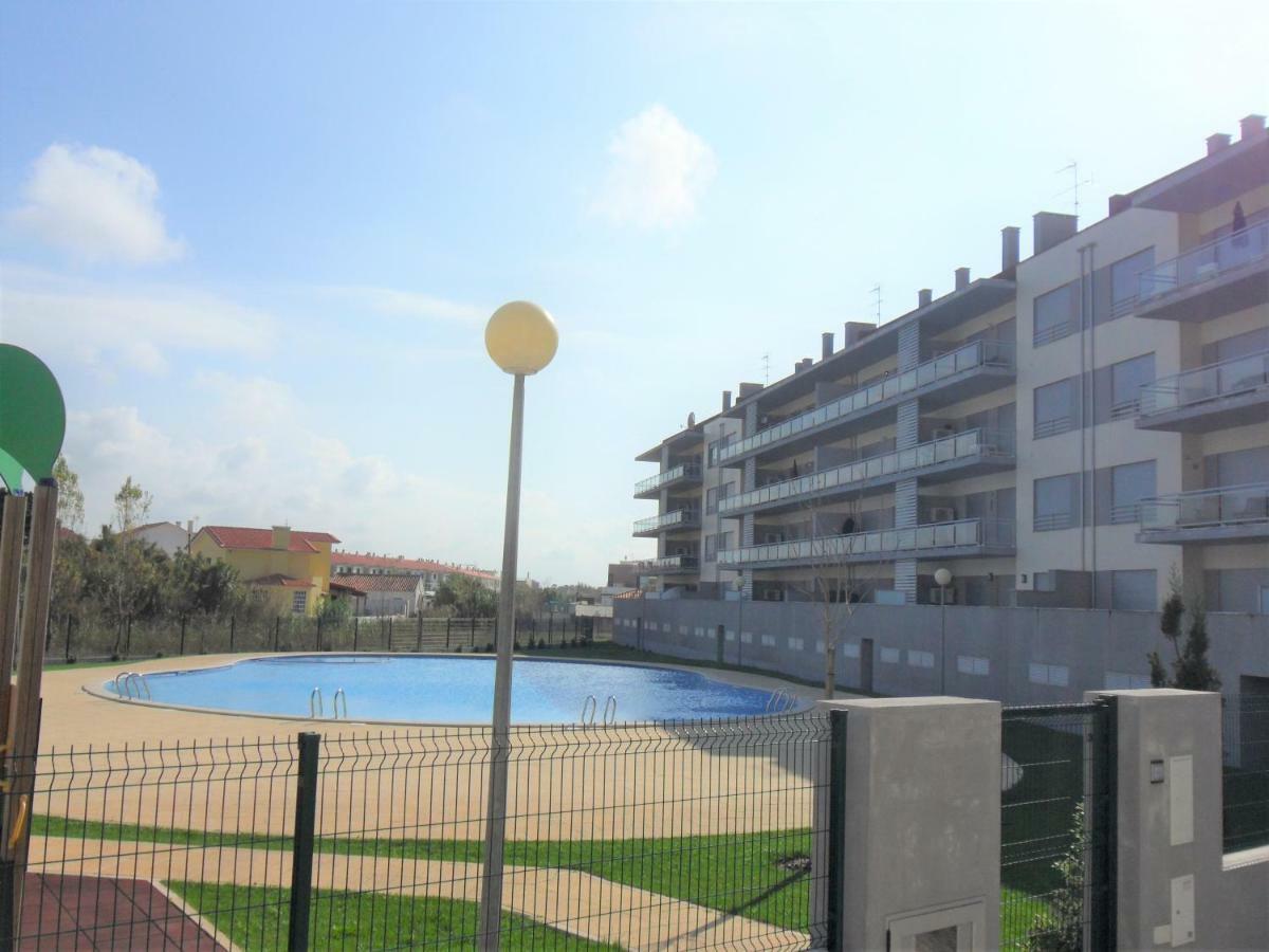 Alojamentos Campo & Mar - T1 Com Piscina São Martinho do Porto Dış mekan fotoğraf